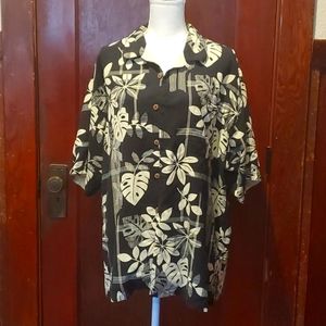 Tommy Bahama Hawaiian Shirt 100% Silk